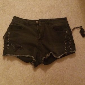Cute hippie laundry high-waist shorts